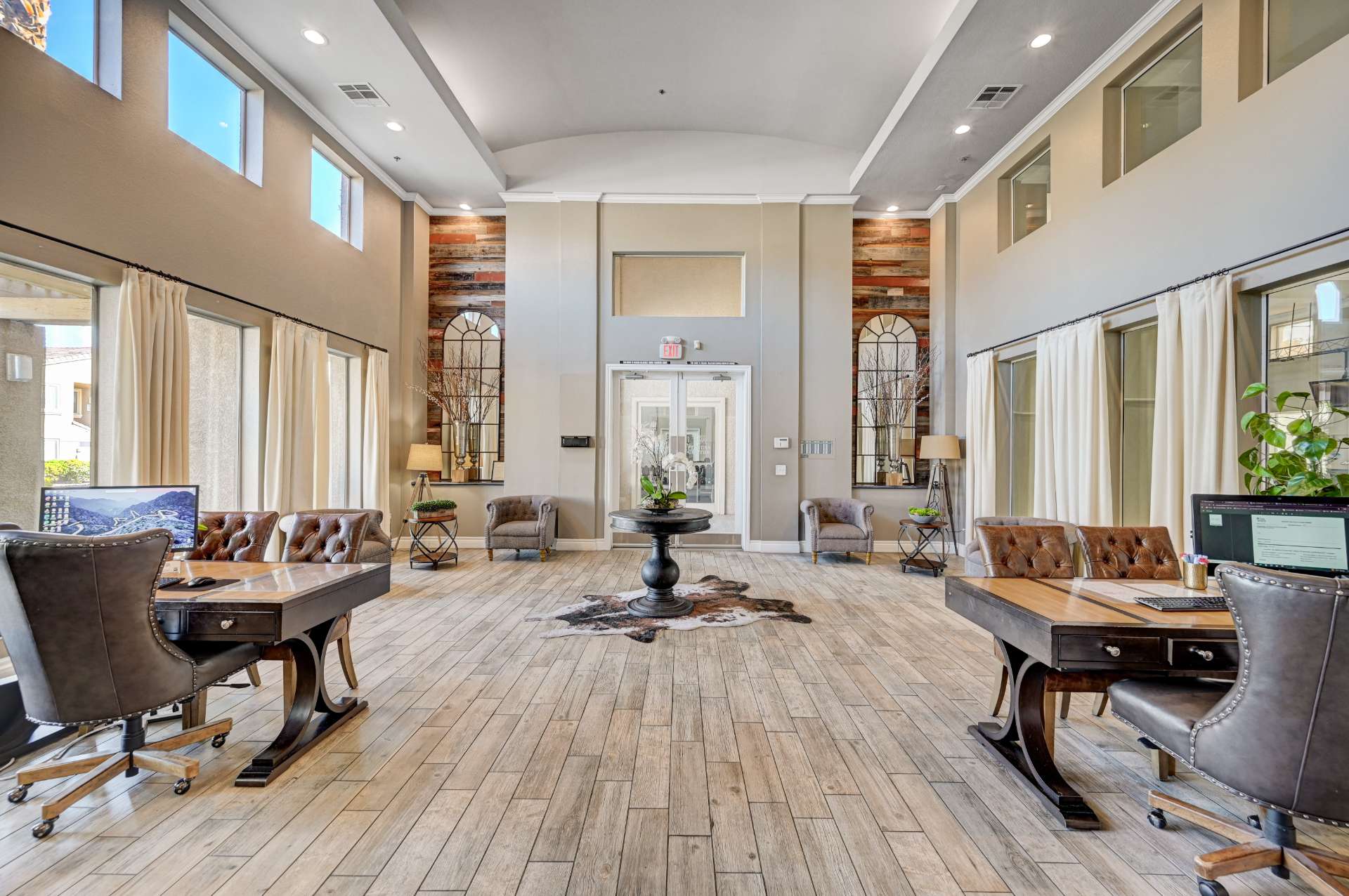 Community_8025_Russell Rd-34