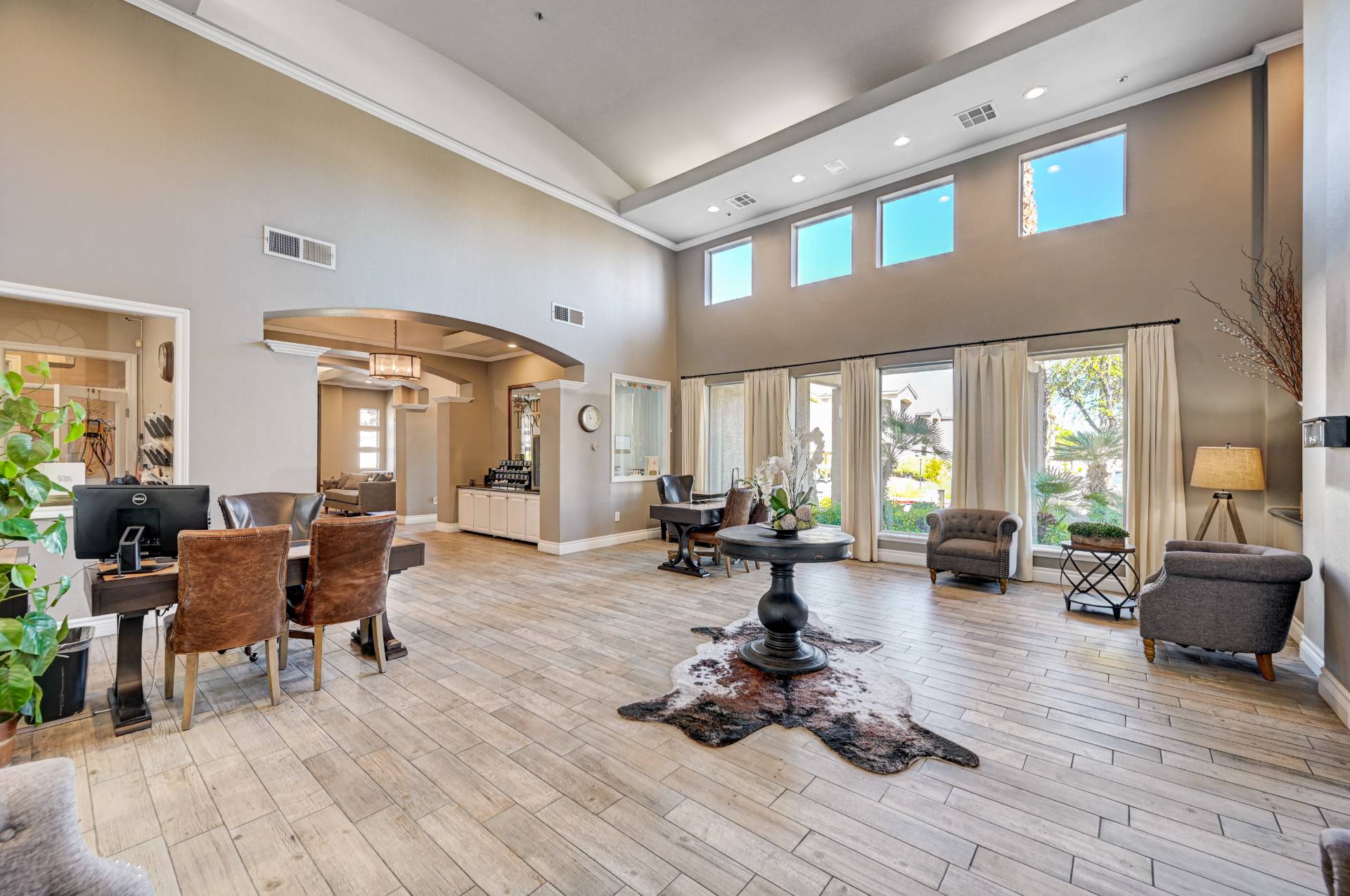 Community_8025_Russell Rd-37