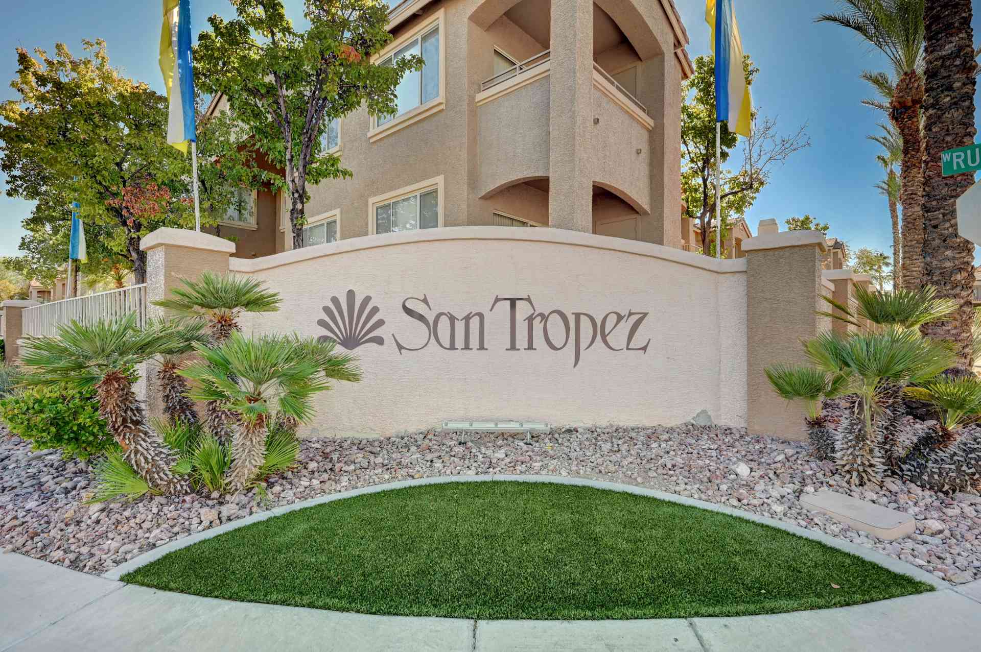 Community_8025_Russell Rd-41